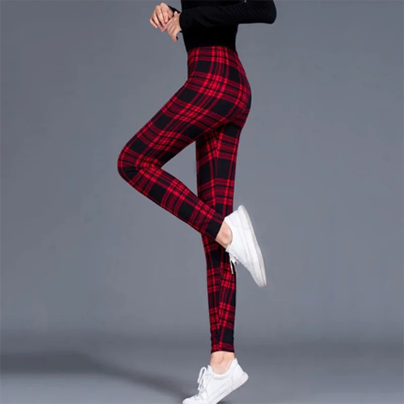 Black Red Grid