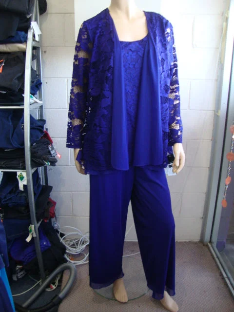 Eve Hunter Pant Suit Comfortable Pleated Pants