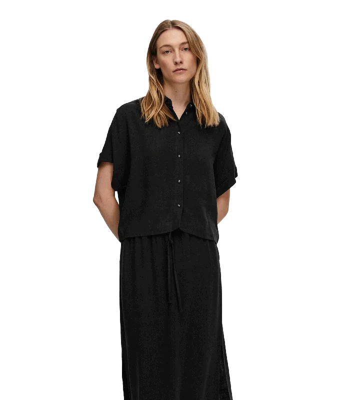 Cropped Short Sleeved Shirt - Black