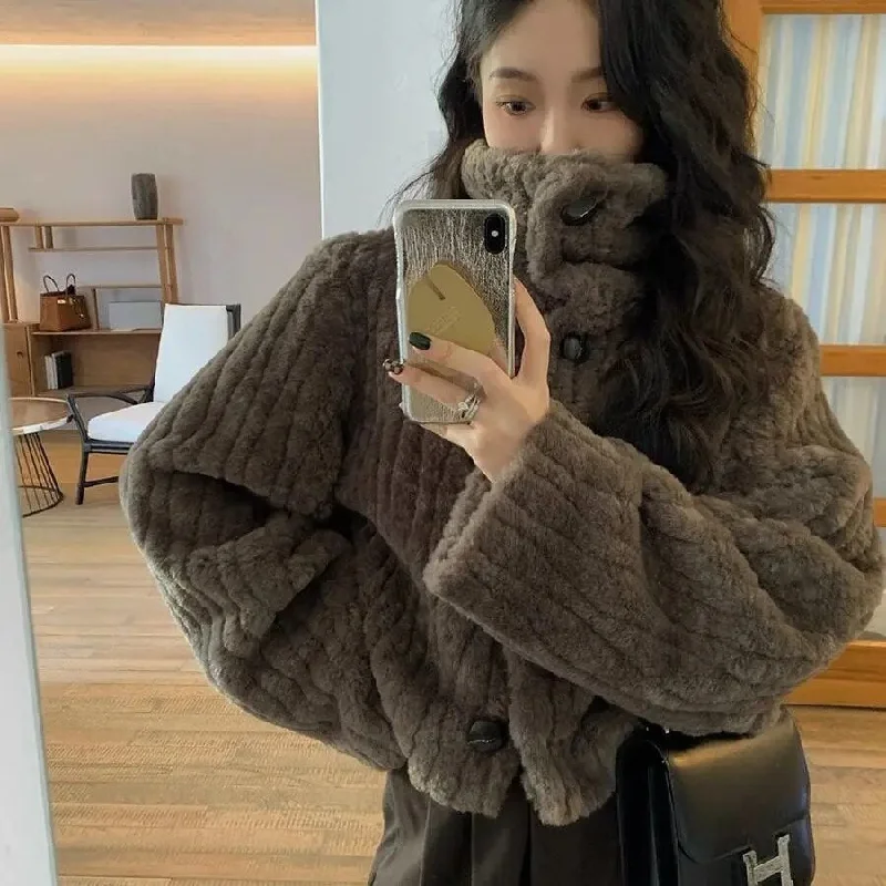 Deeptown Vintage Faux Fur Cropped Jackets Women Korean Style Fleece Fluffy Short Coats Elegant Thick Warm Outwear Autumn Winter