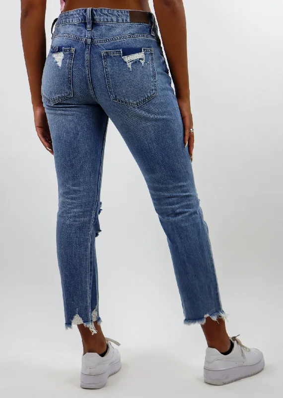 One Of Them Girls Jeans ★ Medium Wash