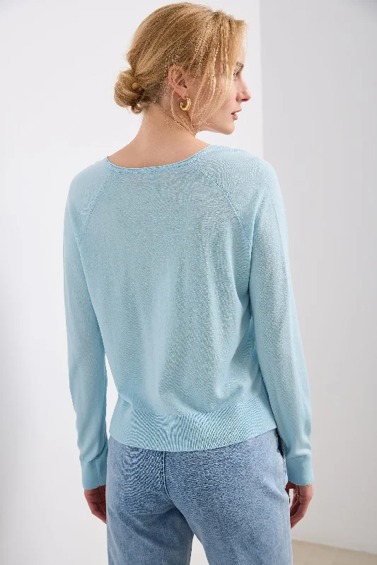 V neck sweater