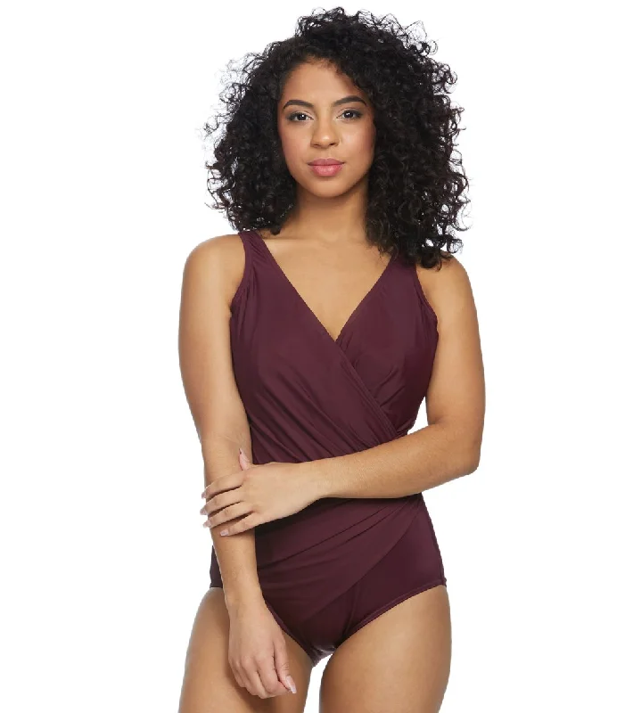 Miraclesuit Solid Oceanus Underwire One Piece Swimsuit (DD Cup) Shiraz Two-Piece Beachwear